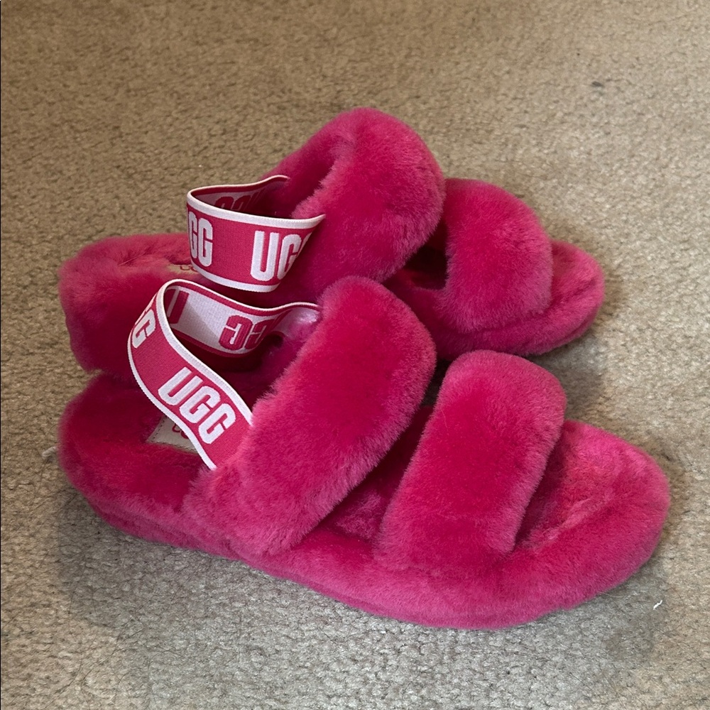 UGG Fuchsia Fluffy Slippers
